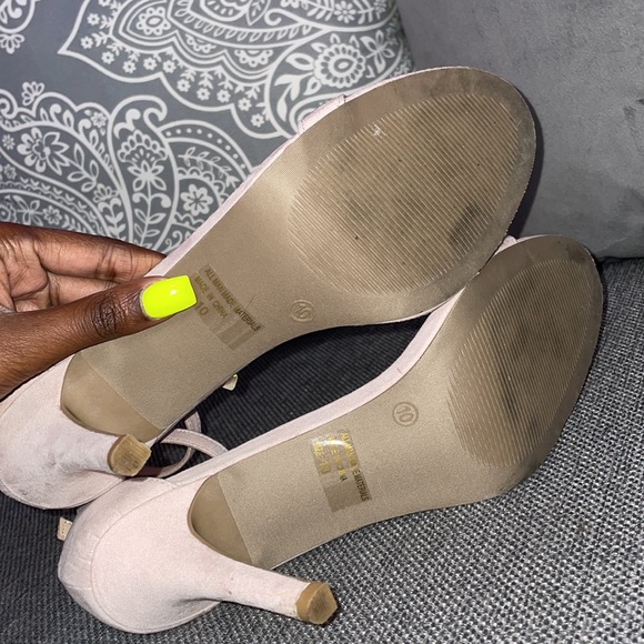 Forever21 Nude Suede Open Toed Heels - Picture 4 of 6